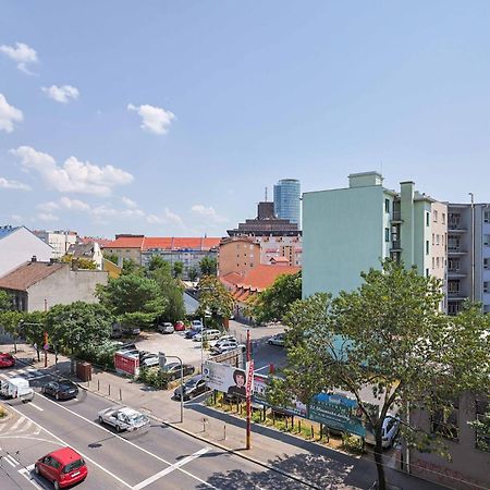 Cozy & Spacious Family Stay Near Train Station Bratislava Exteriér fotografie