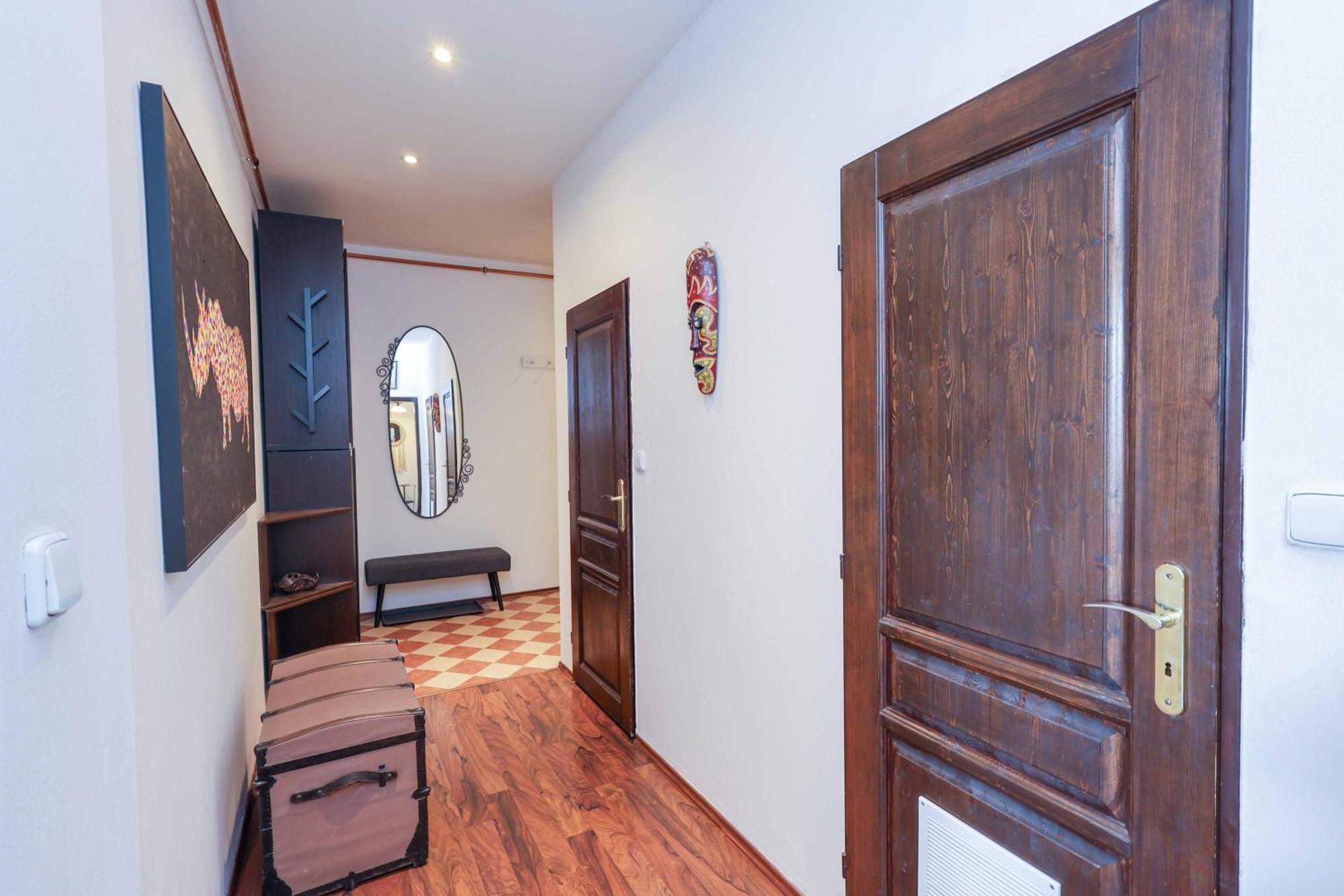 Cozy & Spacious Family Stay Near Train Station Bratislava Exteriér fotografie
