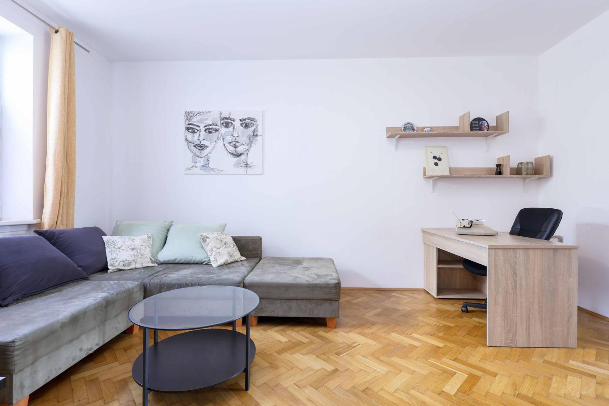 Cozy & Spacious Family Stay Near Train Station Bratislava Exteriér fotografie
