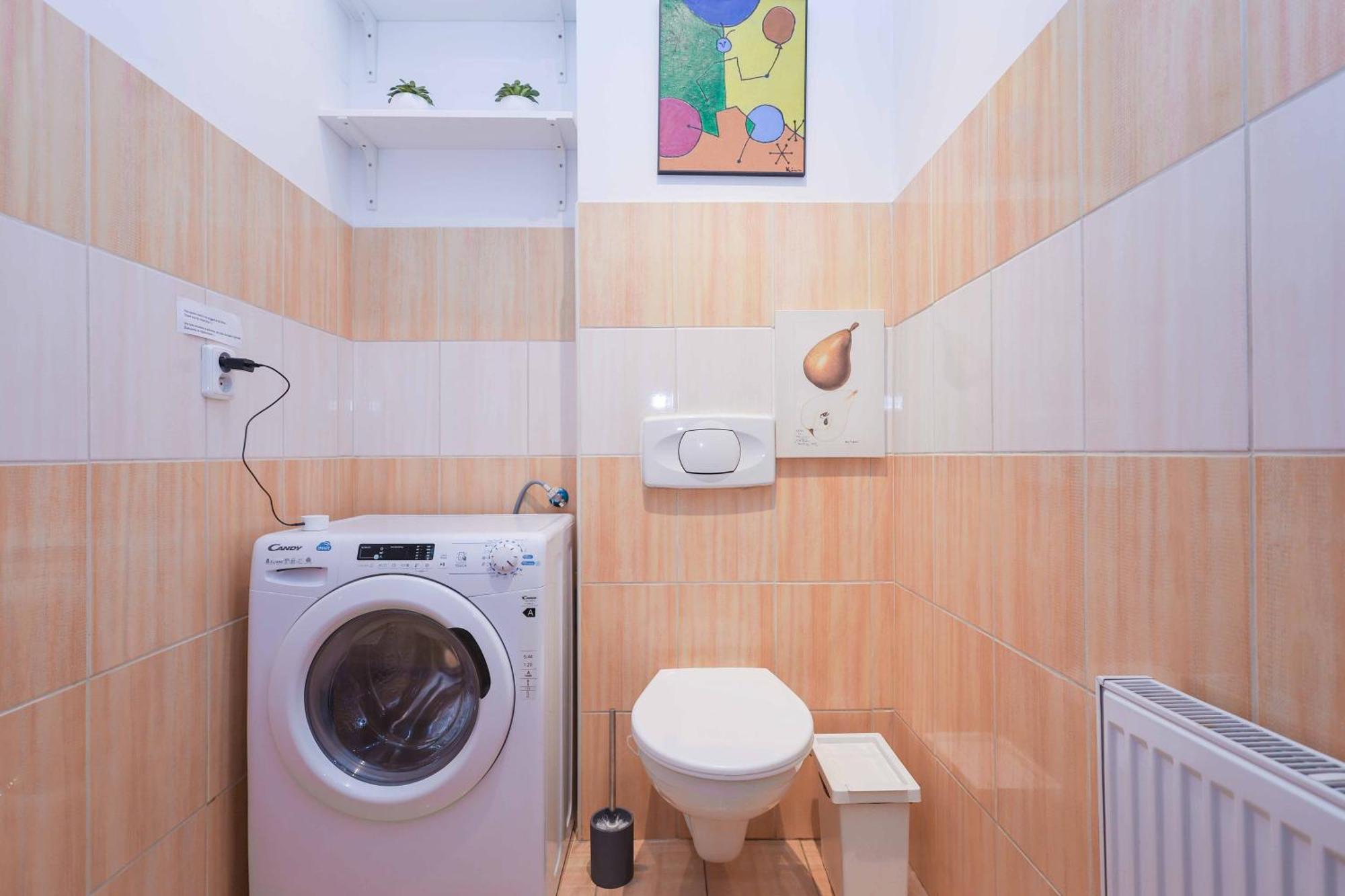 Cozy & Spacious Family Stay Near Train Station Bratislava Exteriér fotografie